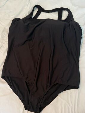 Junonia 5X black swimsuit New w/o tags   n12